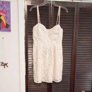 Abercrombie & Fitch White Lace Asymmetrical Dress